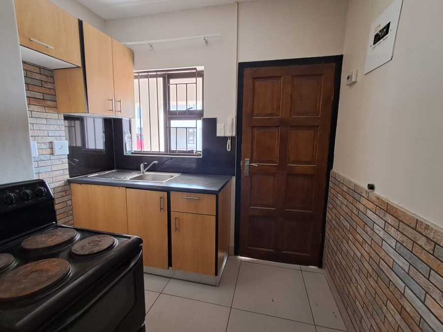 To Let 1 Bedroom Property for Rent in Ncambedlana Eastern Cape